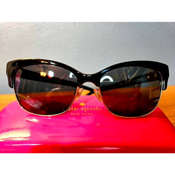 Kate Spade Accessories - NWOT Women's Kate Spade Shira Sunglasses Black